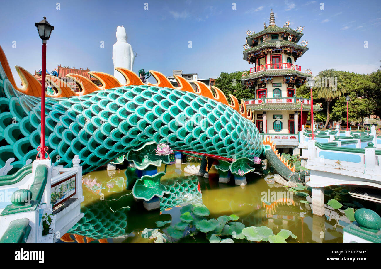 Kaohsiung, Taiwan - Dec.9,2018 - Dragon Pagoda walkway in the Lotus Lake in Kaohsiung, Taiwan. Stock Photo