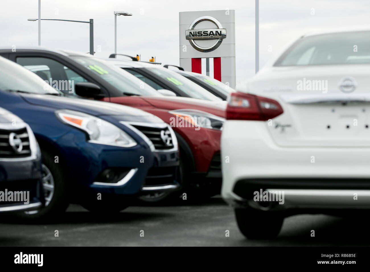 Sedan hires stock photography and images Alamy