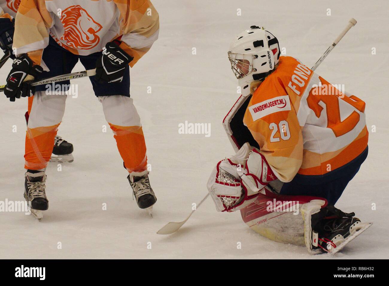 Netminder hires stock photography and images Alamy