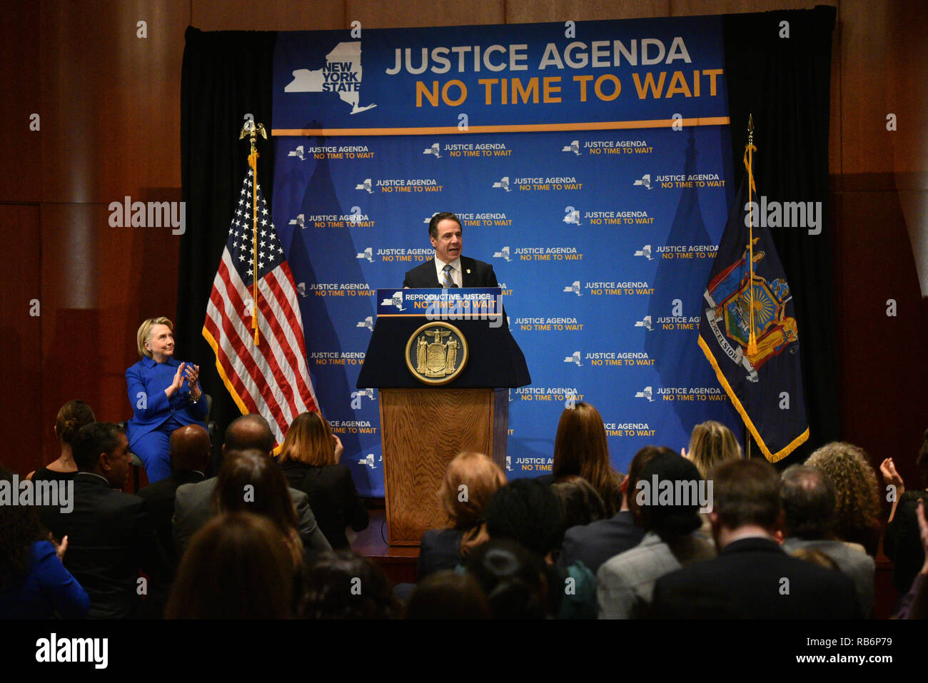 New York, USA. 7th January, 2019. Andrew Cuomo and Hillary Clinton speak about Reproductive Justice at Barnard College in New York. 07 Jan 2019 Credit: Erik Pendzich/Alamy Live News Stock Photo