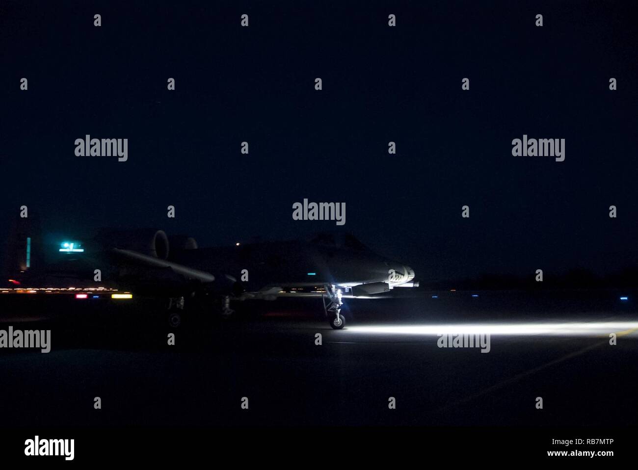 303rd Fs Whteman Afb 303 pilots hi-res stock photography and images - Alamy
