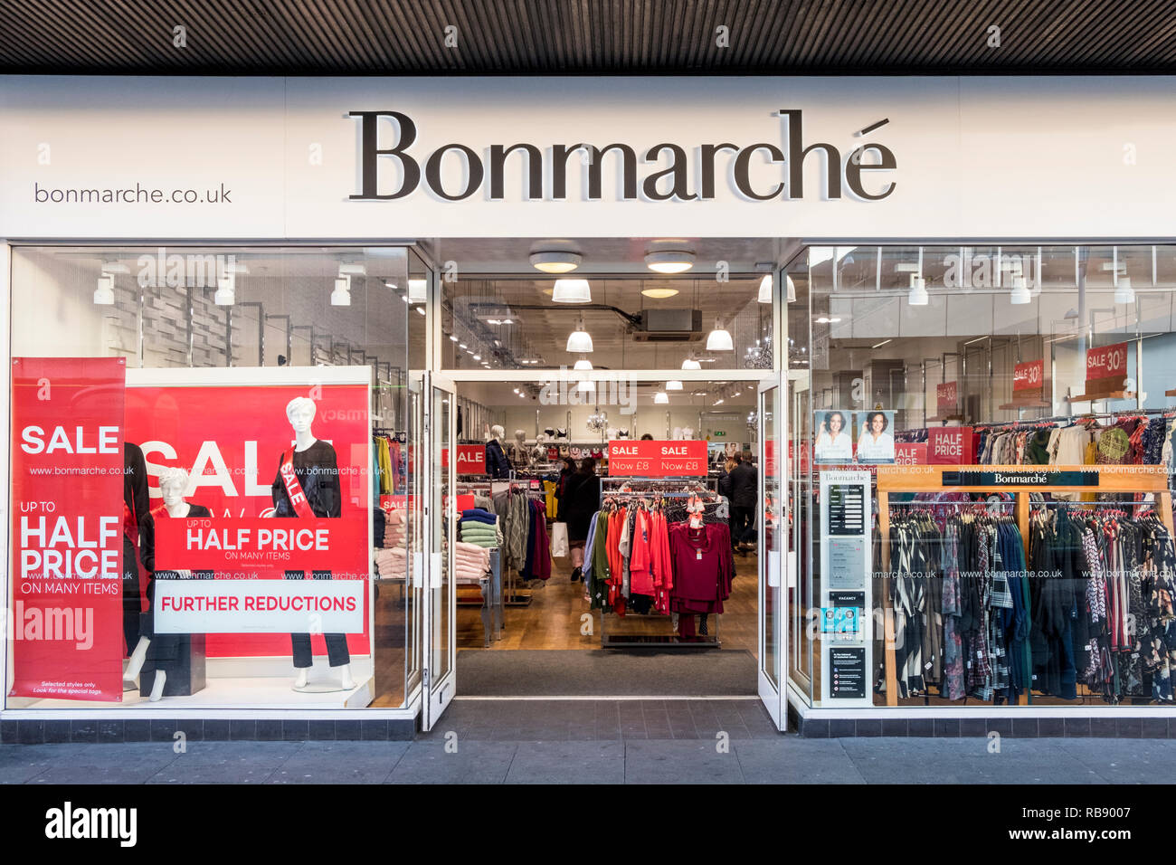 Bon marche store hi-res stock photography and images - Alamy