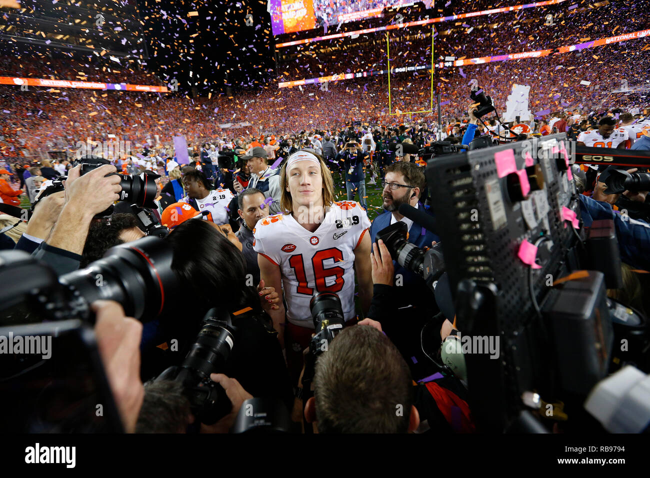 Santa Clara, California, USA. 07th Jan, 2019. Clemson Tigers ...