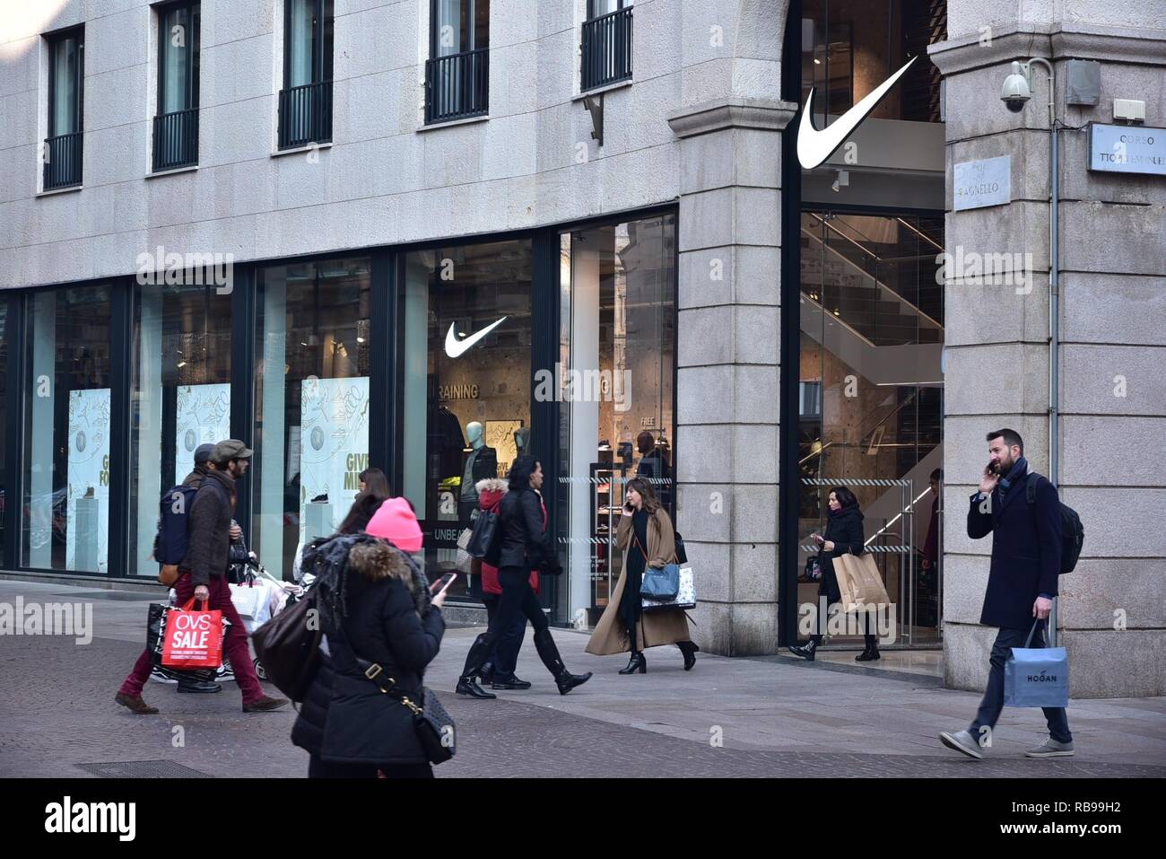 Nike store hi-res stock photography and images - Page 6 - Alamy