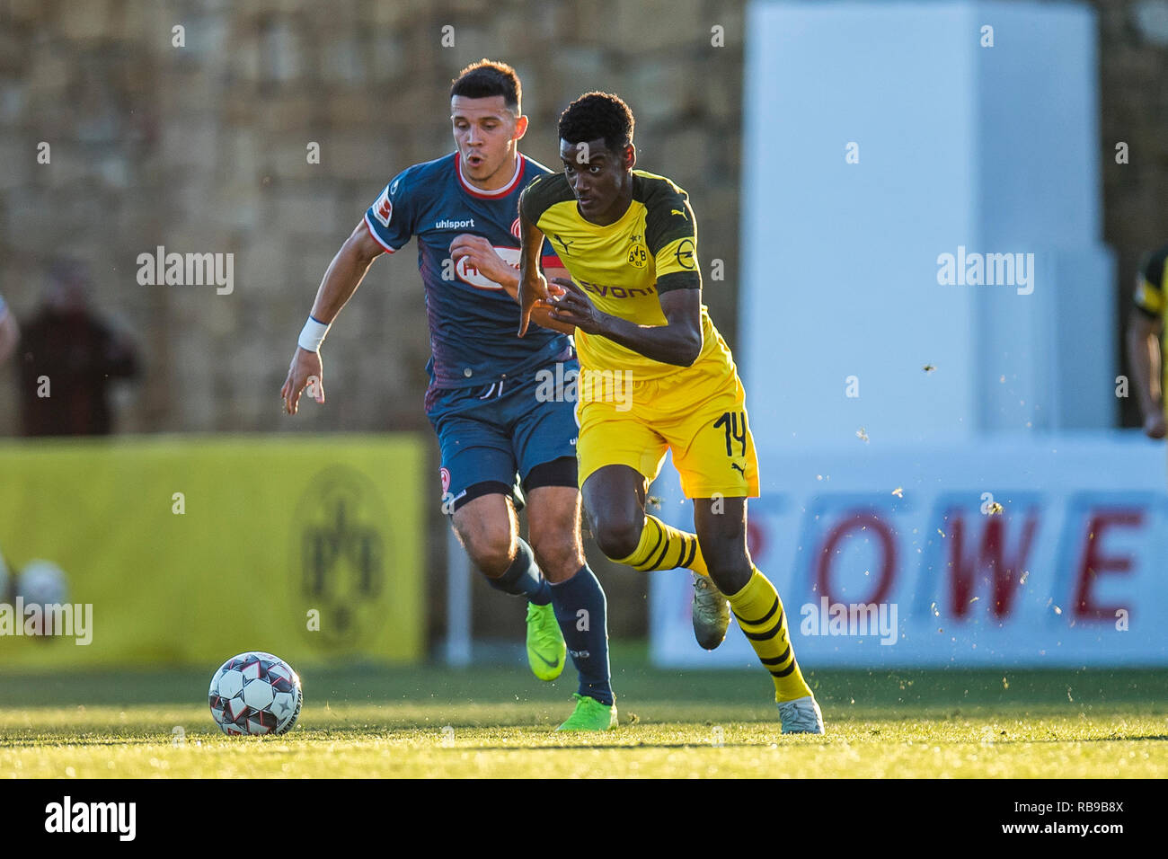 Alexander Isak High Resolution Stock Photography And Images Alamy
