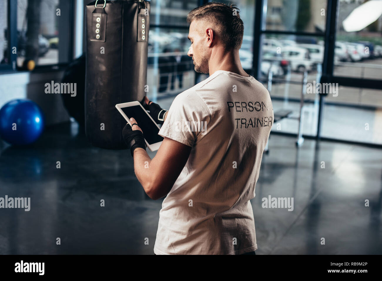 personal trainer equipment bag