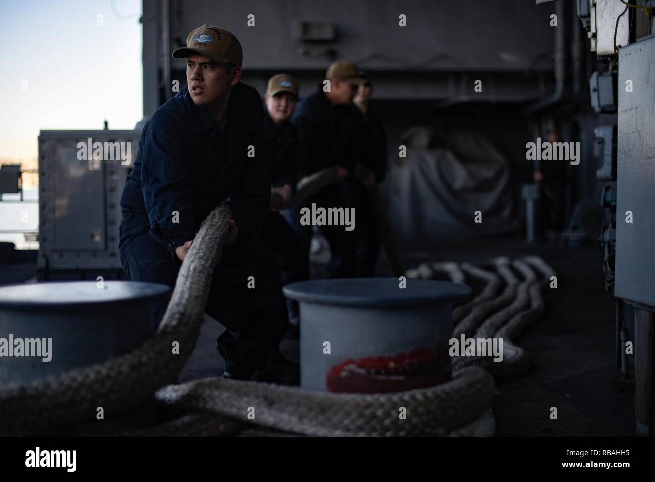 SAN DIEGO BAY (Dec. 19, 2018) Seaman David Hansen handles mooring line ...