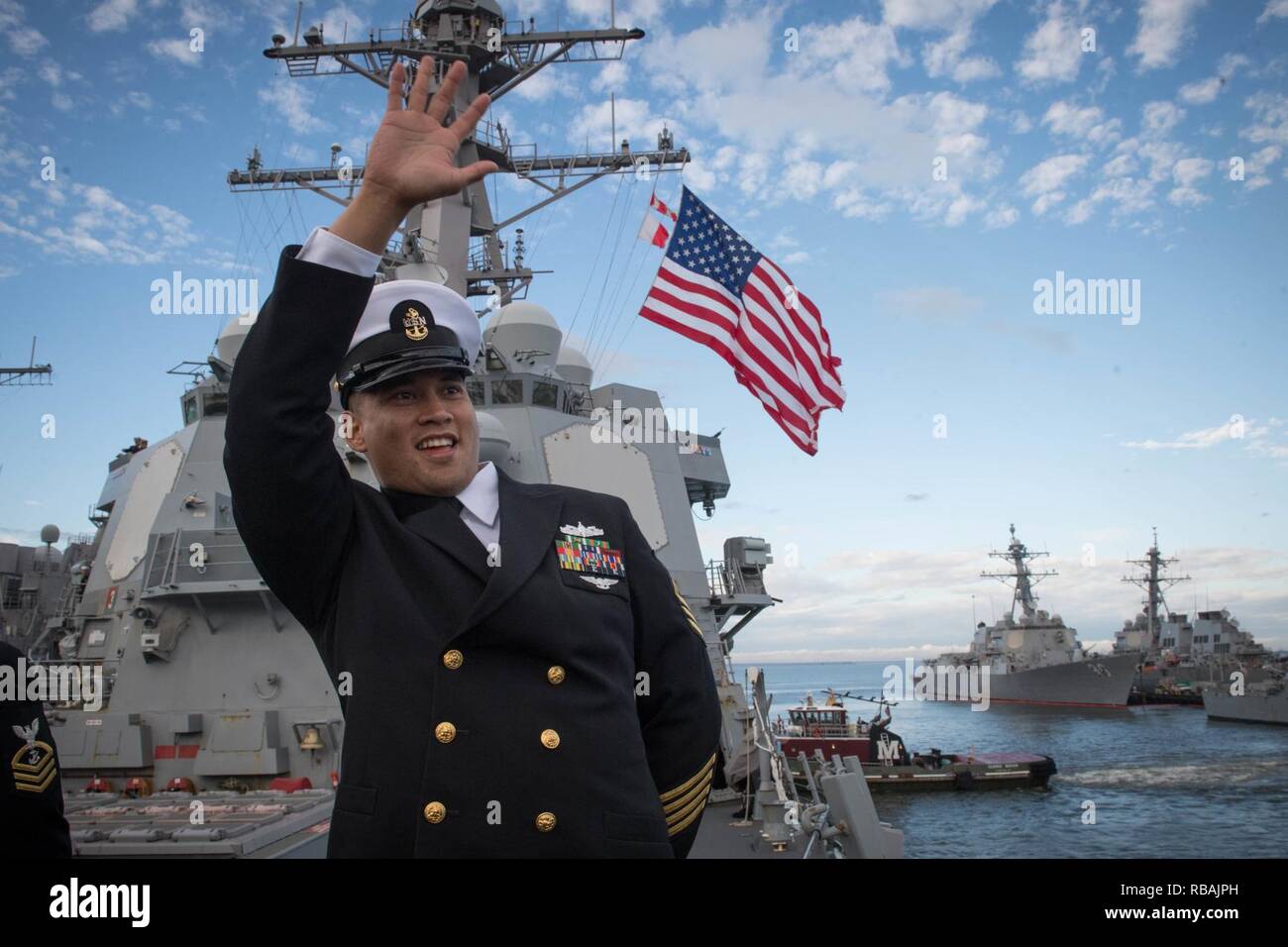 вице-адмирал крейн.