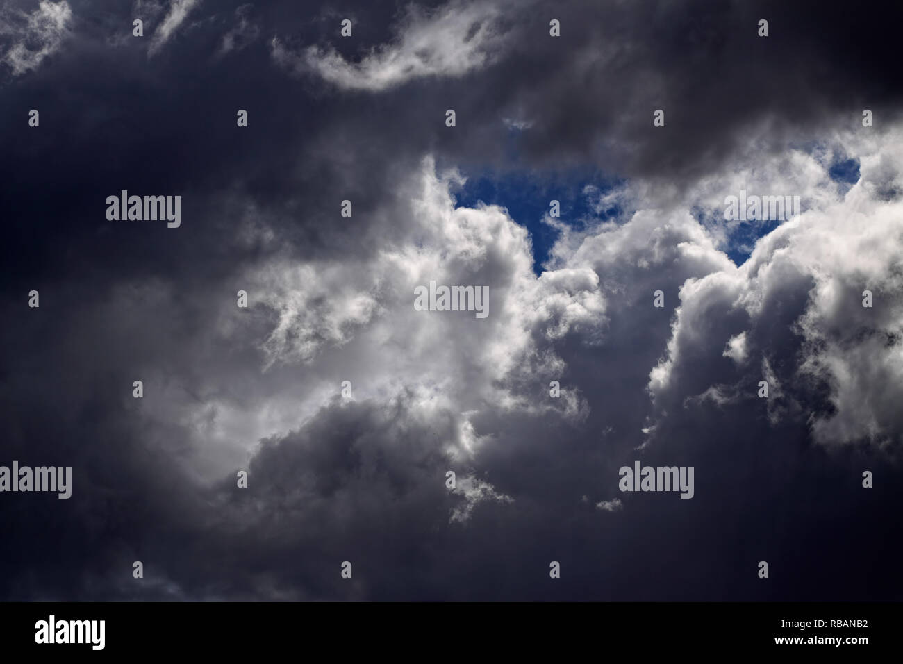 Strong wind stormy weather cloud hi-res stock photography and images ...