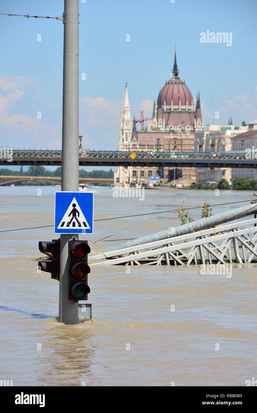 Danube river Flood in Budapest, Hungary. Arviz a Dunan Budapesten Stock