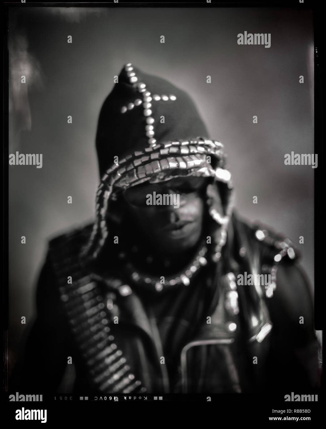 Man wearing a hood hi-res stock photography and images - Alamy