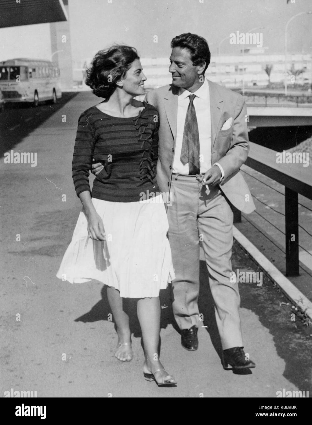 raf vallone, elena varzi, rome airport 1961 Stock Photo