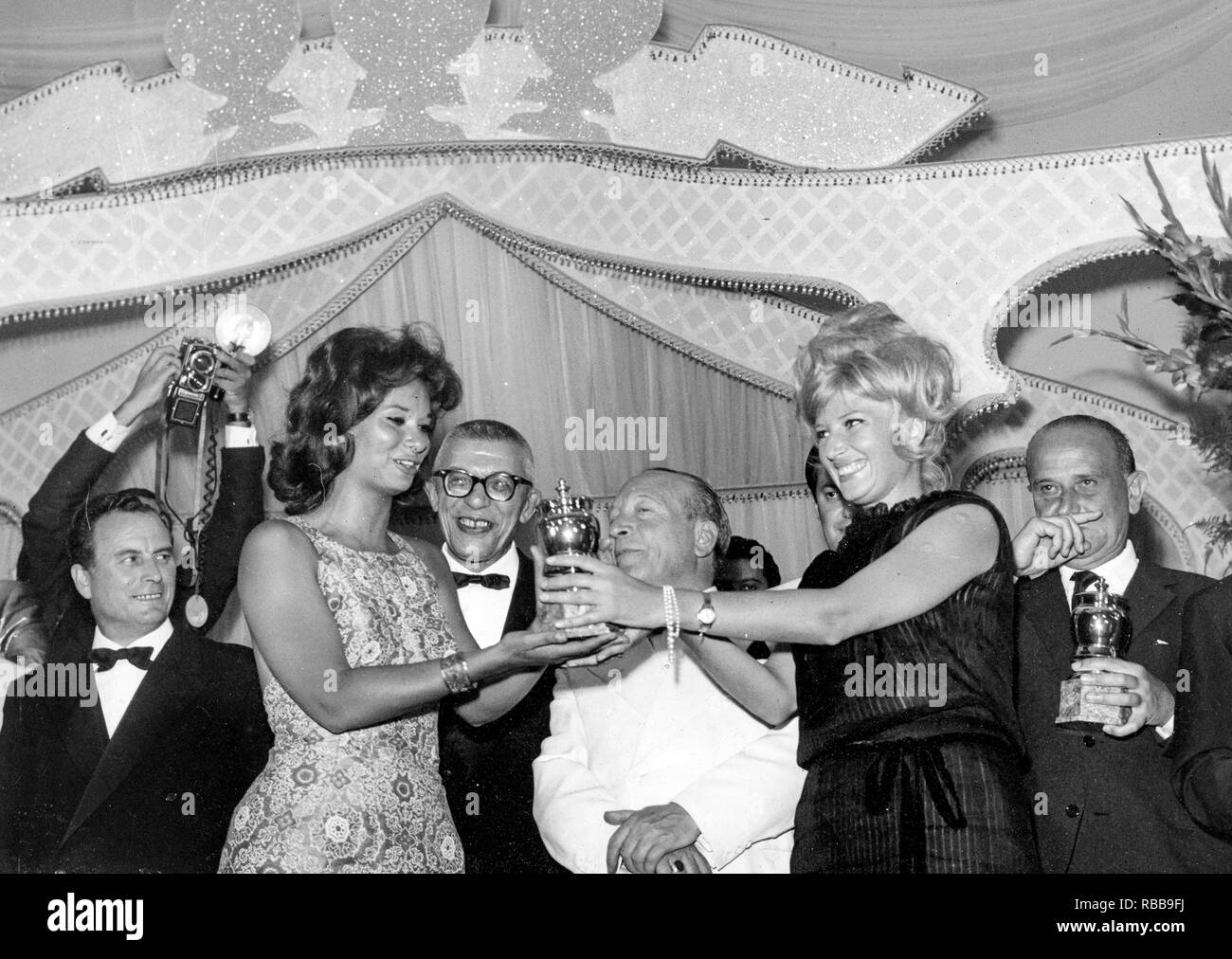 lea massari, monica vitti, 60s Stock Photo - Alamy
