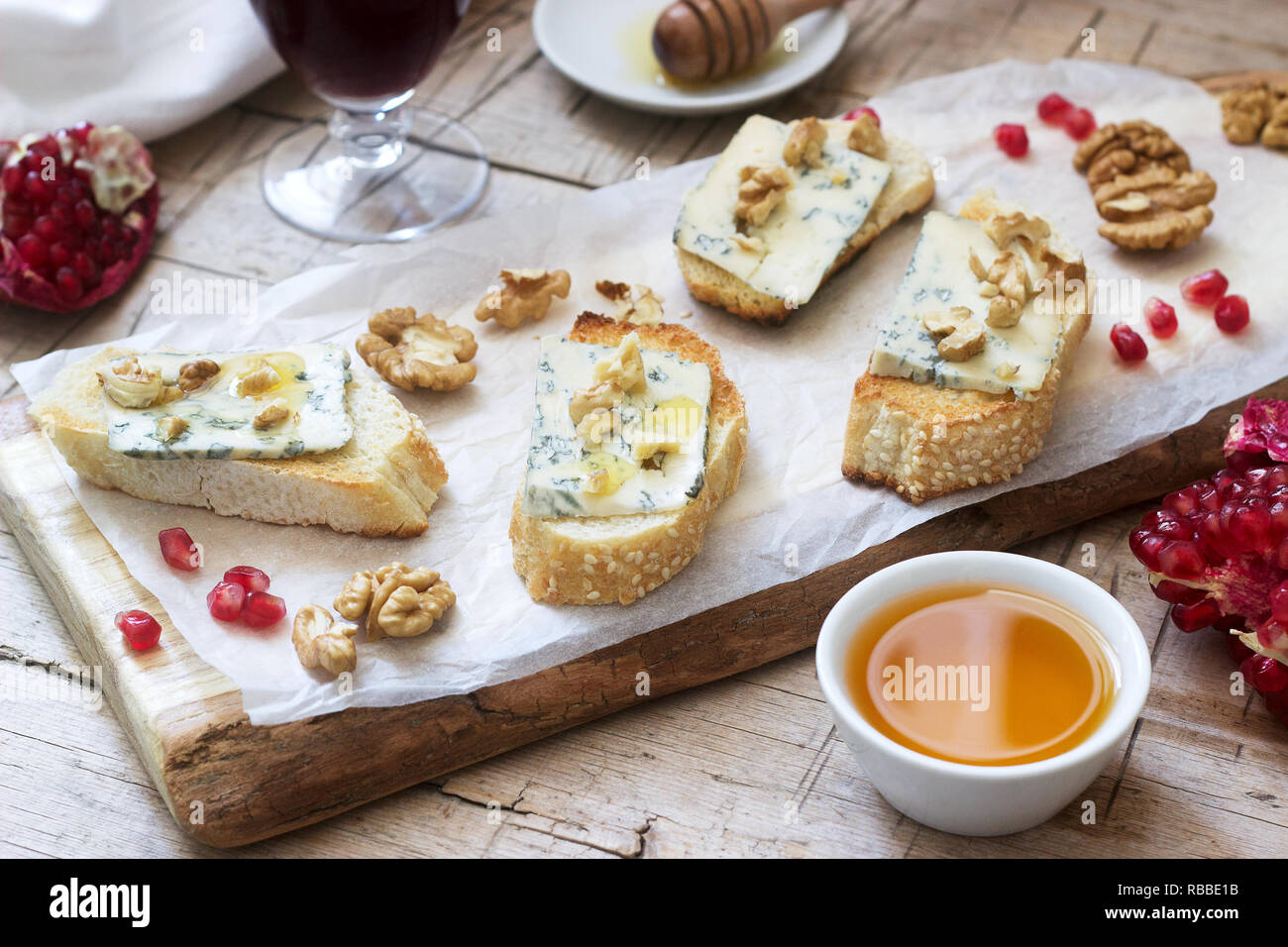 Крем Сыр Брускетта Амига Купить