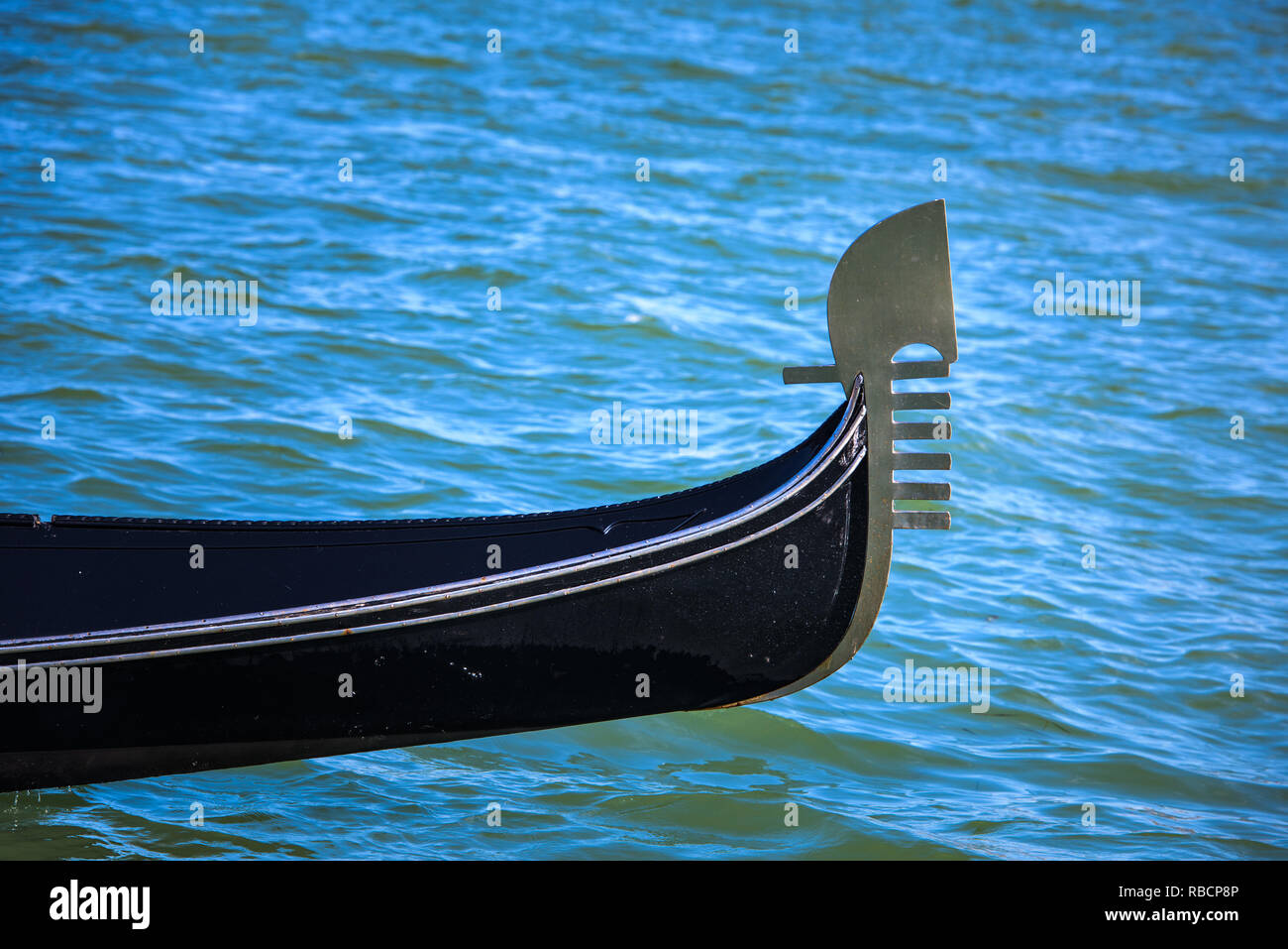 Gondol in venice hi-res stock photography and images - Alamy