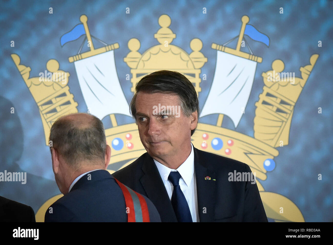 DF - Brasilia - 09/01/2019 - President Jair Bolsonaro participates in the inauguration ceremony of the commander-in-chief of the Navy, Admiral of Squadron Ilques Barbosa Junior, on this Tuesday, January 9 at the Clube Naval. Photo: Andre Borges / AGIF Stock Photo