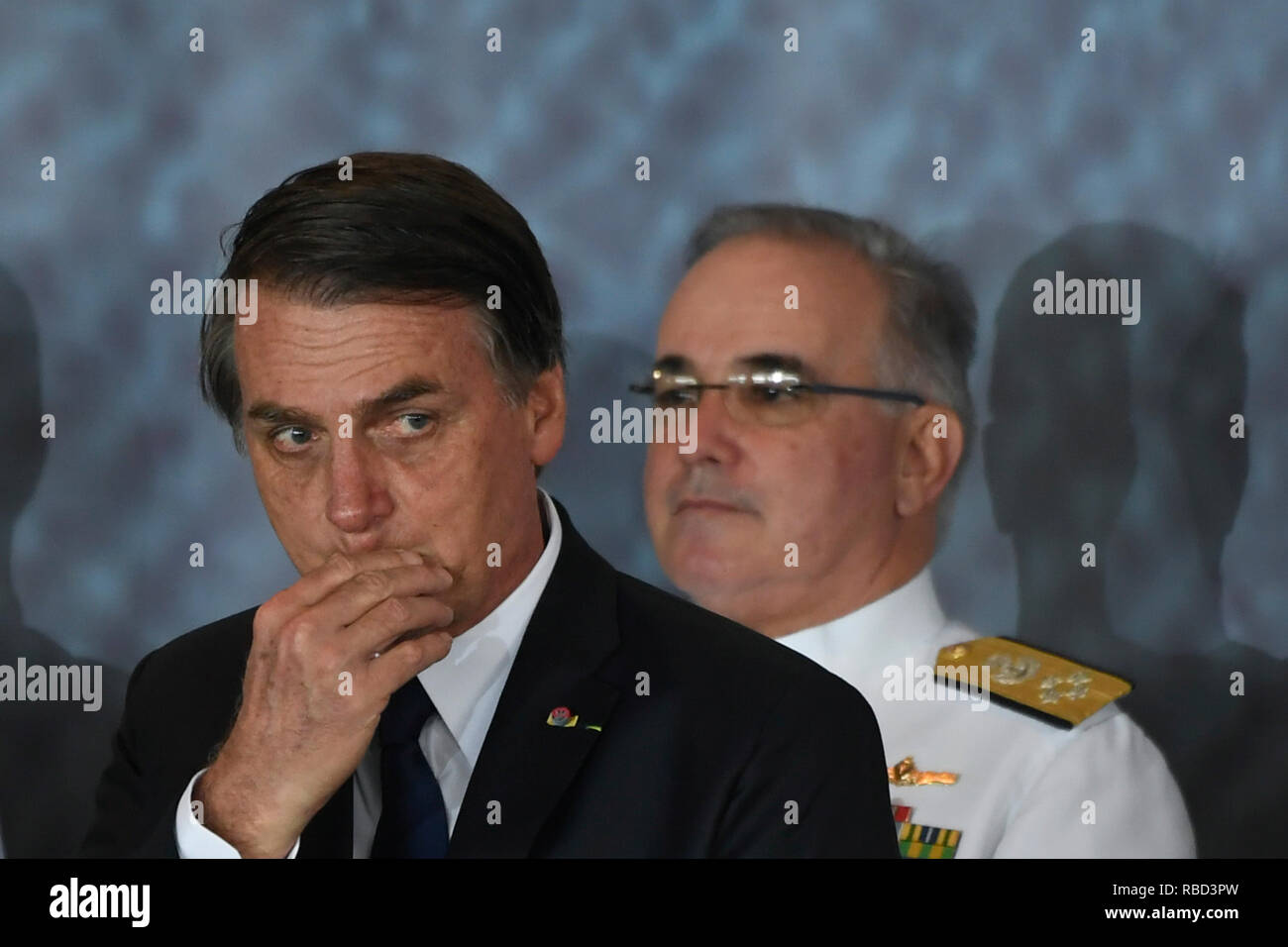 Brasilia, Brazil. 09th Jan, 2019. DF - Brasilia - 09/01/2019 - Possession of the General Commander of the Navy - Jair Bolsonaro, President of the Republic, during the inauguration this Tuesday, January 9, of Ilques Barbosa Junior as Commander General of the Navy in a ceremony held at the Clube Naval . Photo: Mateus Bonomi/AGIF Credit: AGIF/Alamy Live News Stock Photo