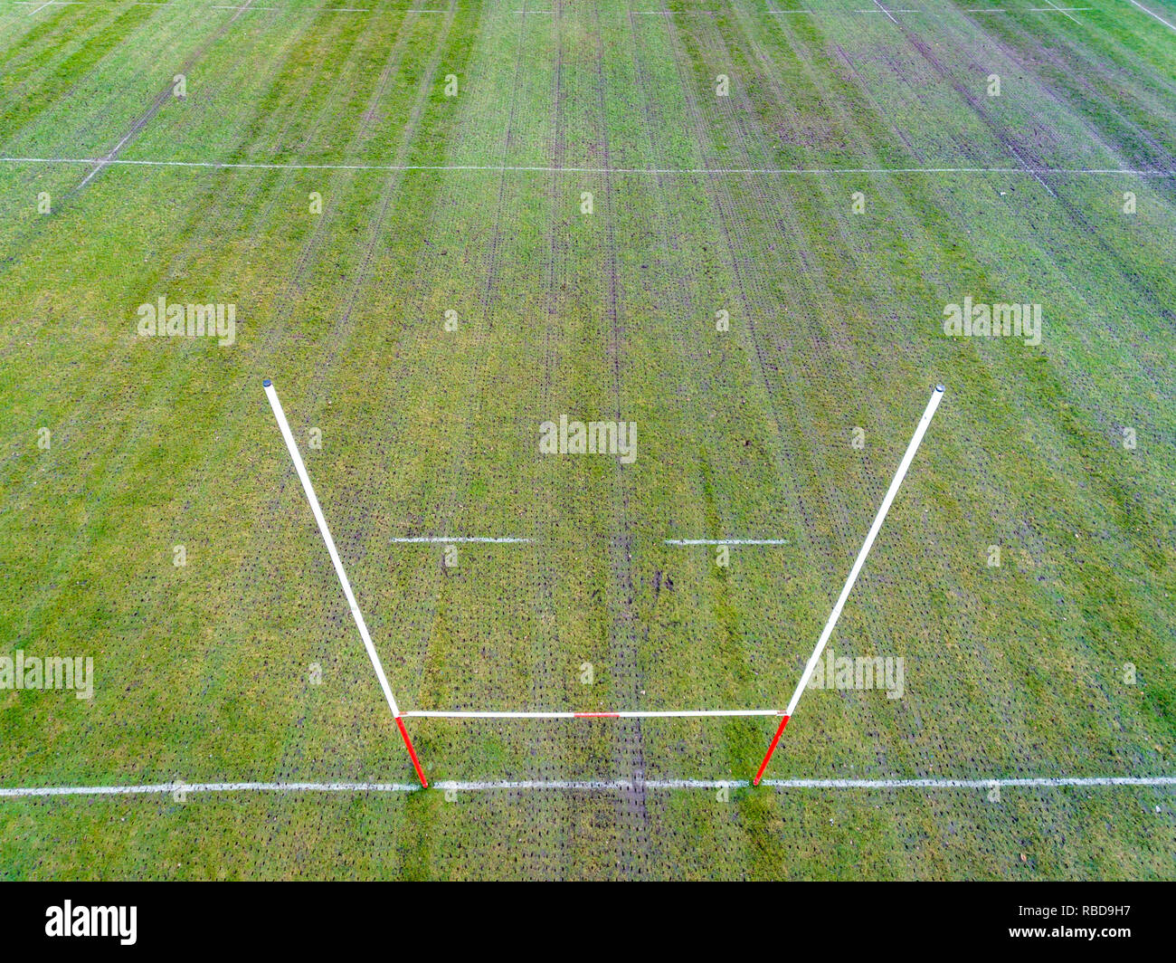 Grass pitch aerial hires stock photography and images Alamy