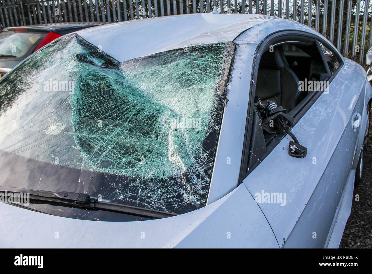 Car Crash; Smashed Windscreen / Roof Damage / Bodywork Damage / Wing