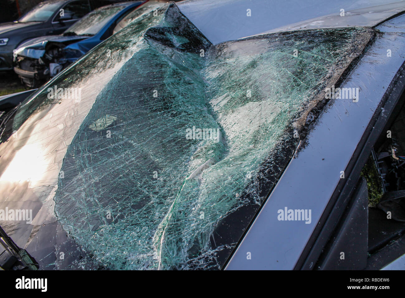 Car Crash; Smashed Windscreen / Roof Damage / Bodywork Damage / Wing
