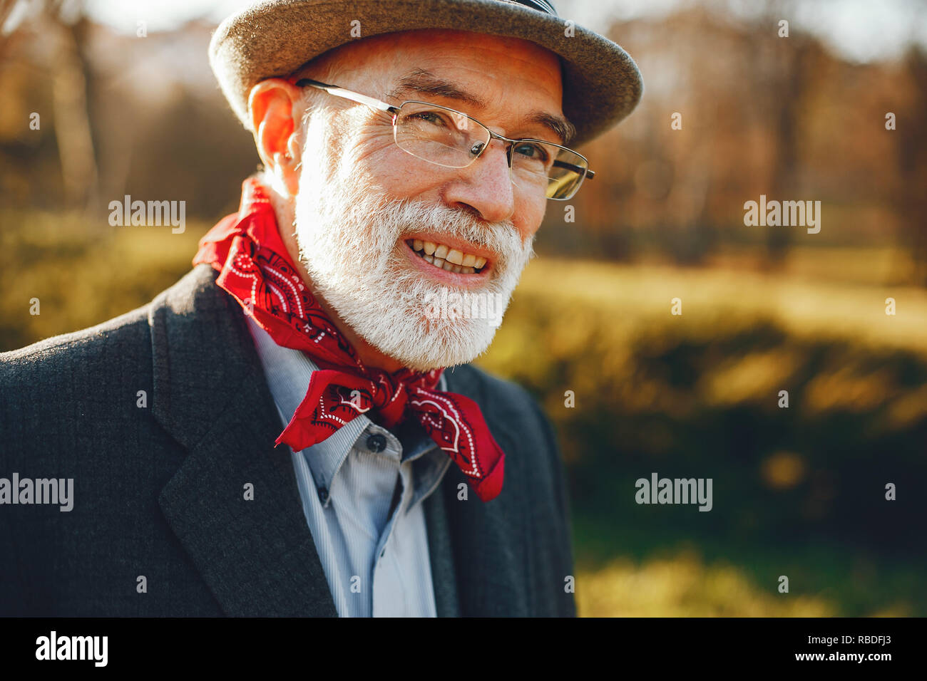 Black man happy old hi-res stock photography and images - Alamy