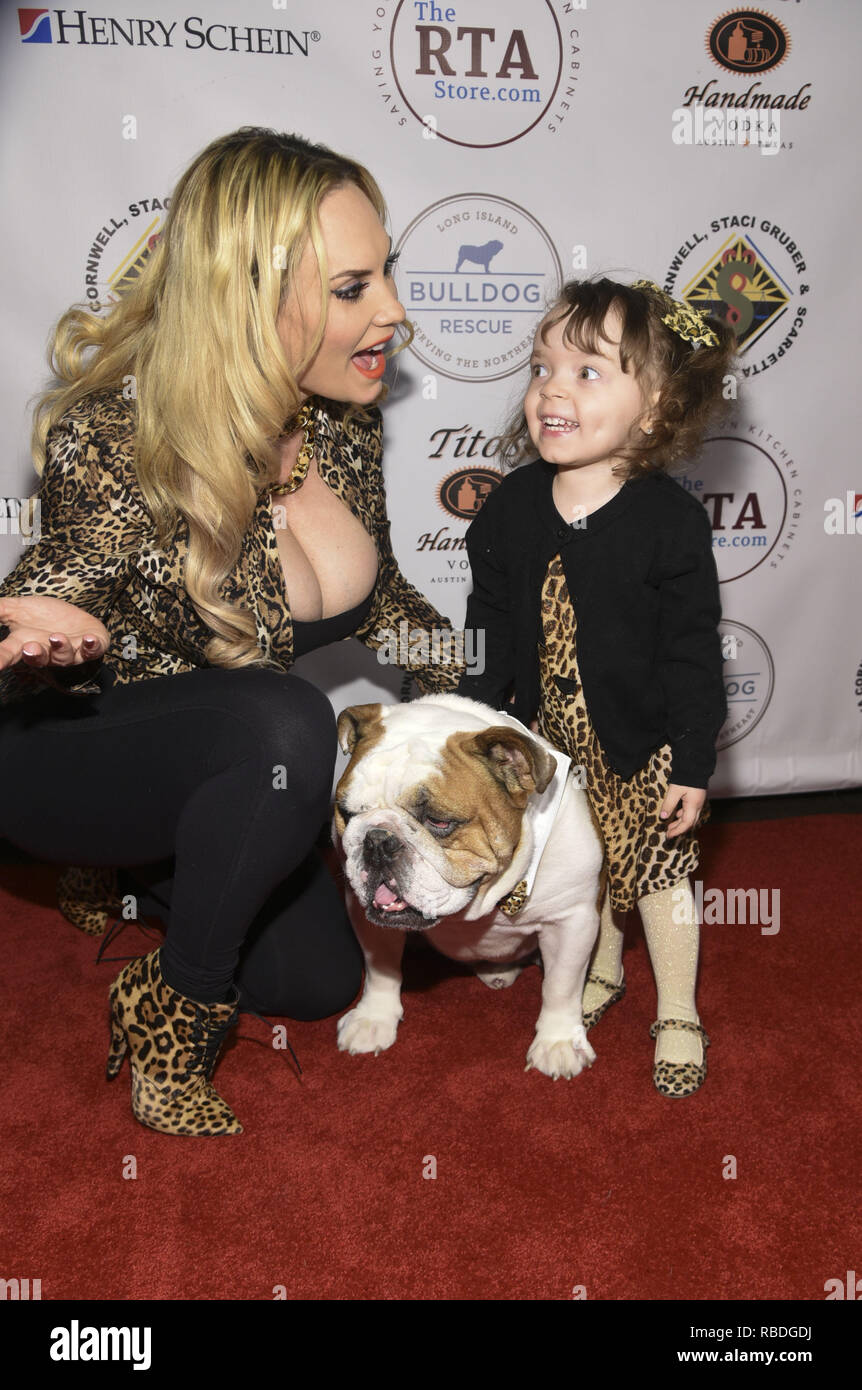 Ice T S Wife Coco Austin And Their Daughter Chanel Attend Bash For The Bulldogs Benefit For Long Island Bulldog Rescue Held At Kimmel Center Nyu Rosenthal Pavilion Featuring Coco Austin Chanel Nicole Marrow
