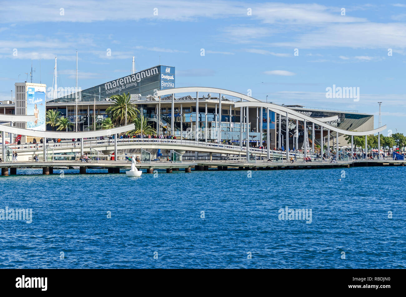 Maremagnum mall barcelona harbour hi-res stock photography and images -  Alamy