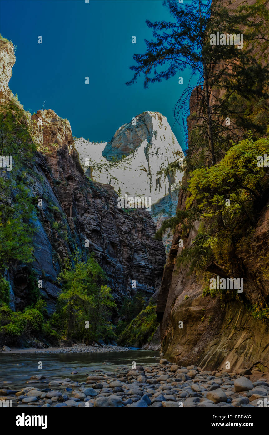Scenic views of Zions National Park Stock Photo - Alamy