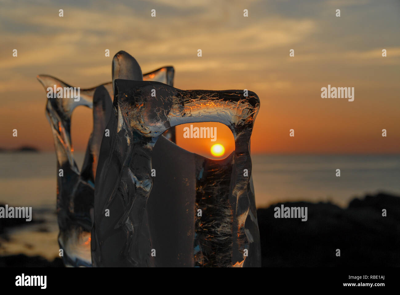 Ice sculpture outside hi-res stock photography and images - Alamy