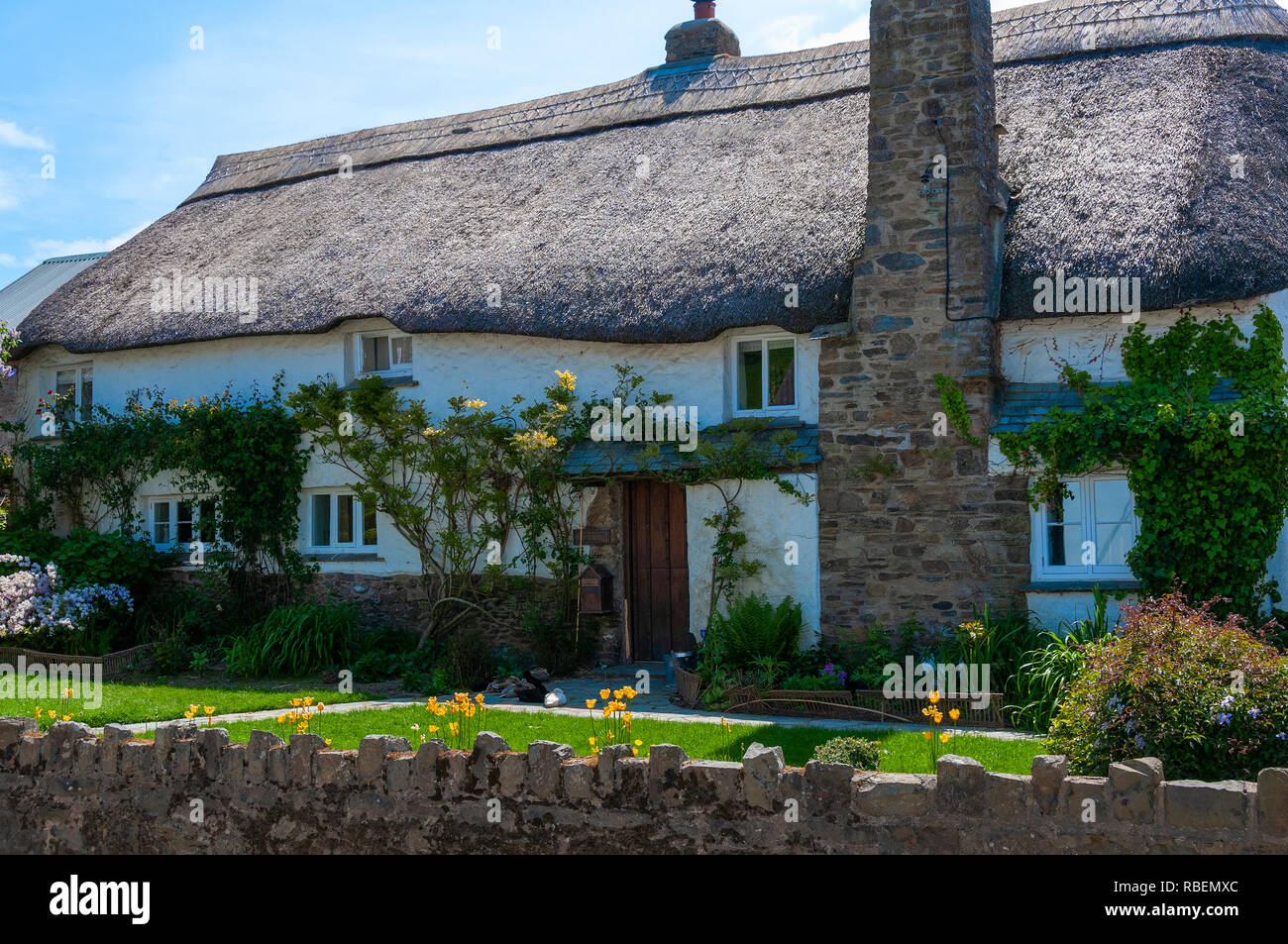 Thatched cottage in the coastal holiday village of Croyde in the county of Devon, South West England, UK Stock Photo