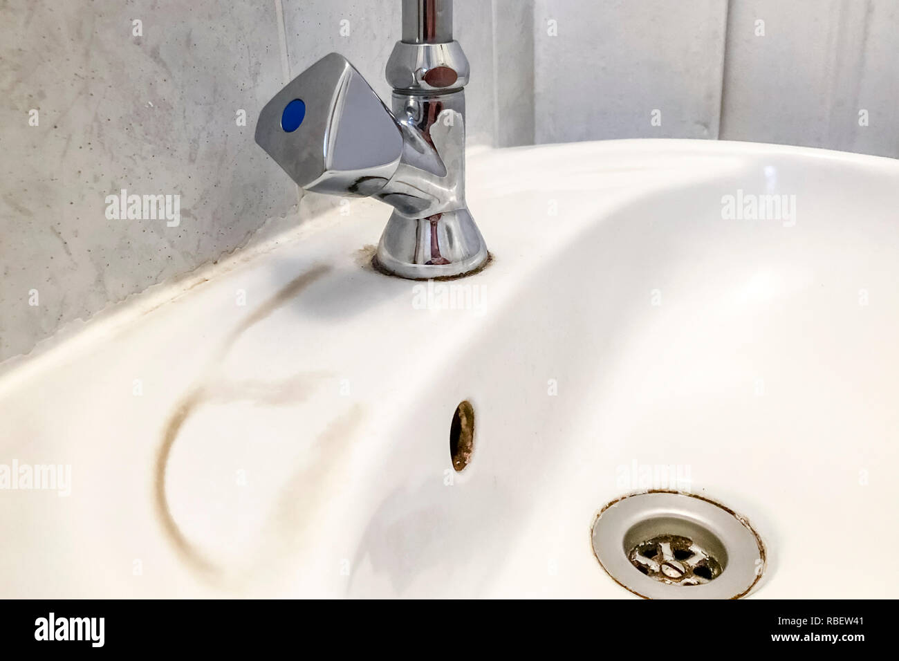 sink, bathroom, stains, dirty Stock Photo Alamy