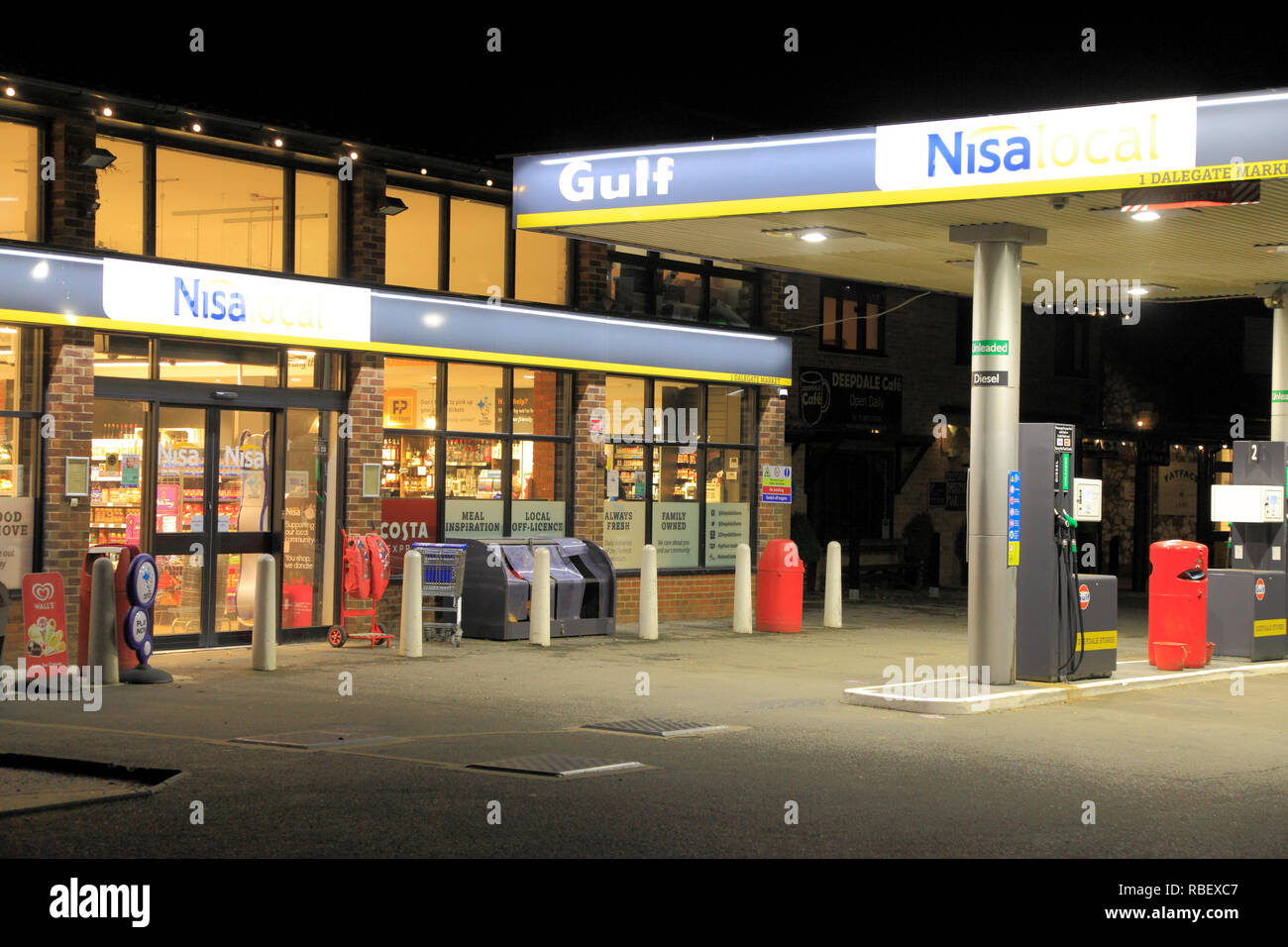 Nisa, Local store, Gulf, petrol, filling station, mini supermarket, shop, Burnham Deepdale, Deepdale Stores, Norfolk, UK Stock Photo