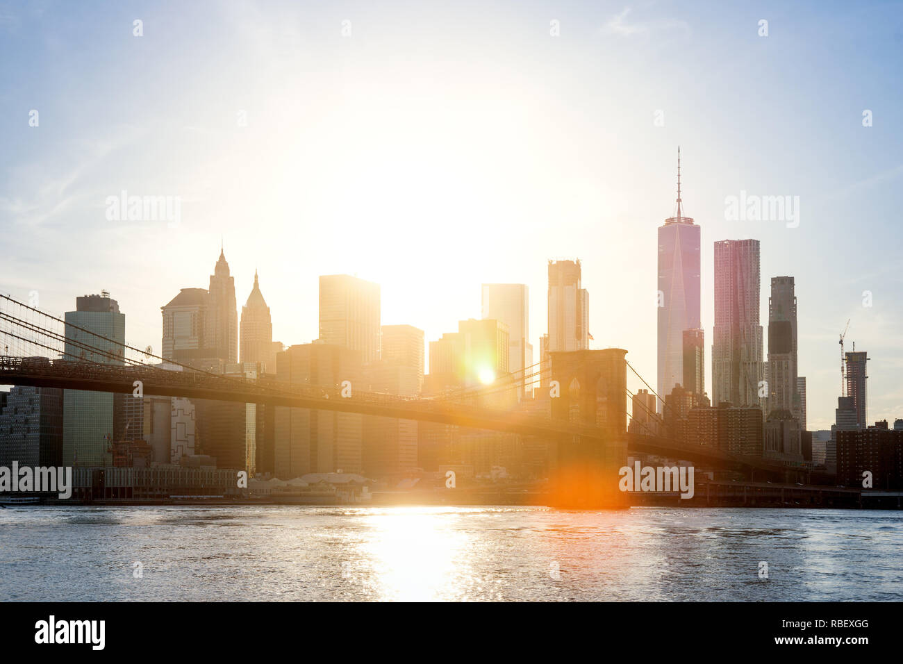 New york city skyline daylight hi-res stock photography and images - Alamy
