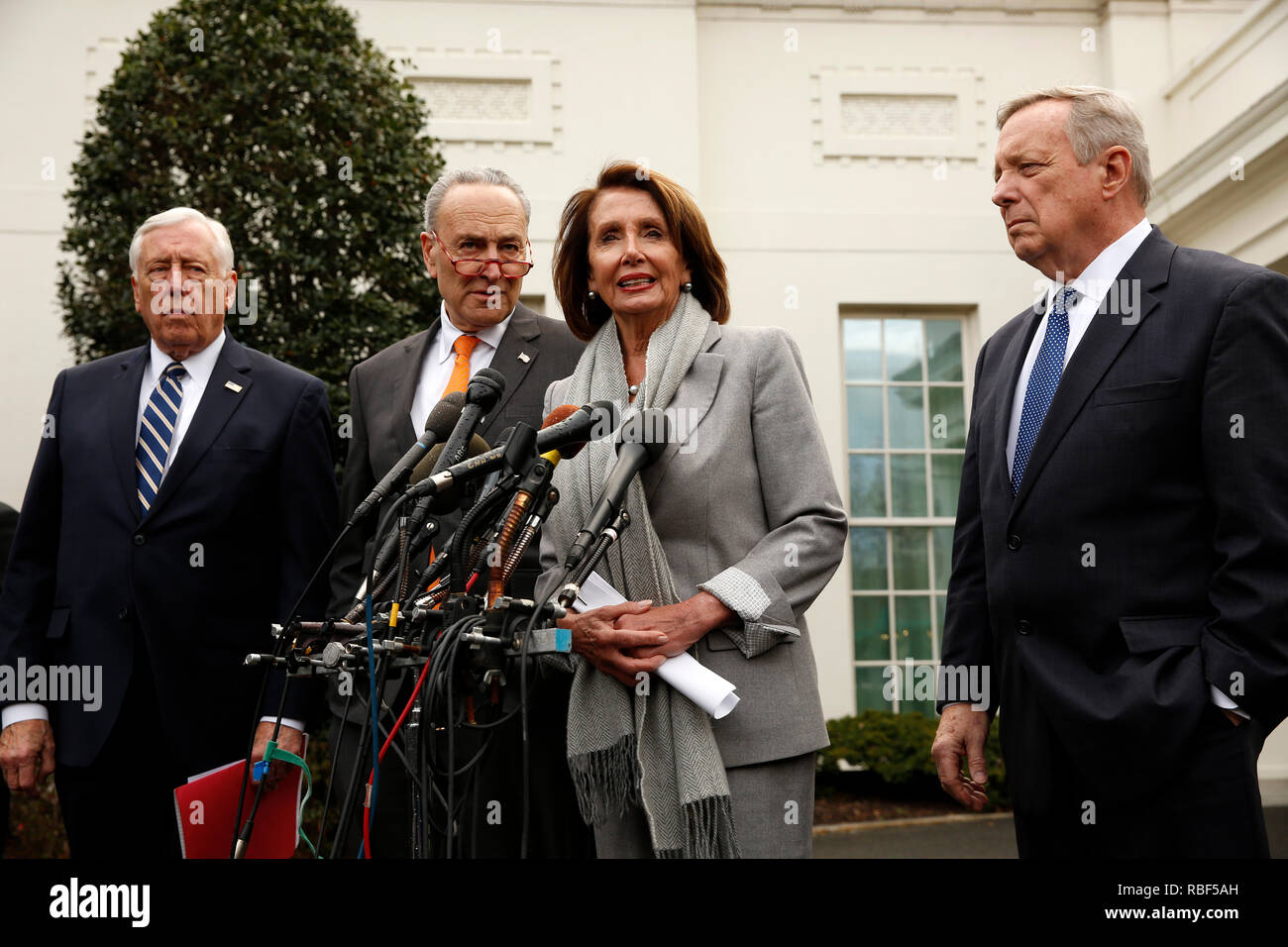 Washington, United States Of America. 09th Jan, 2019. House Speaker Nancy Pelosi, Senate Minority Leader Chuck Schumer, Sen. Dick Durbin, and Rep. Steny Hoyer, brief reporters following their meeting with the president on the government shutdown, at the White House, in Washington, DC, 1-9-19. | usage worldwide Credit: dpa/Alamy Live News Stock Photo