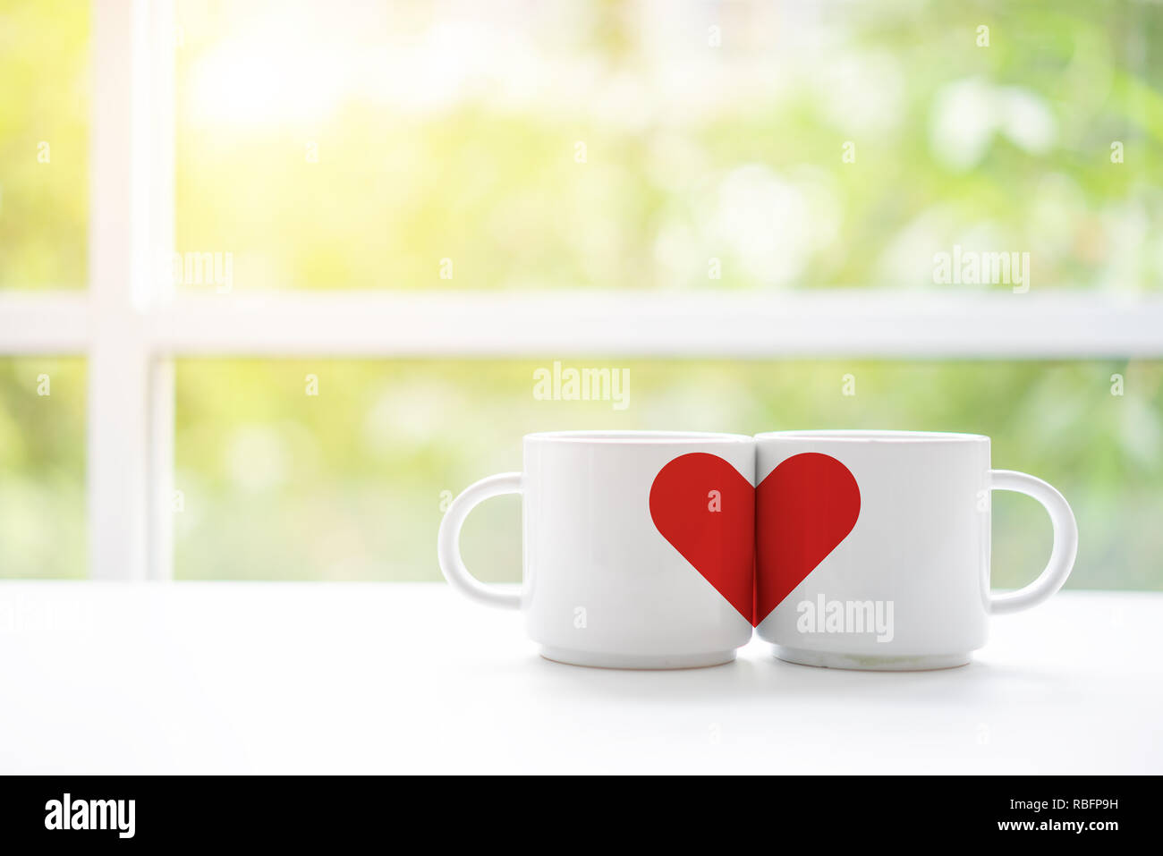 2 mugs tea table hi-res stock photography and images - Alamy