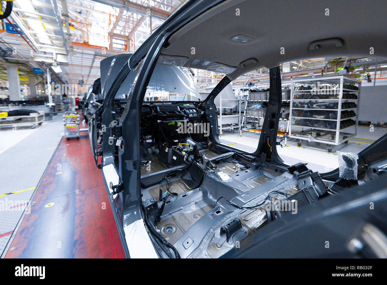 Automotive mechanical assembly, engine, transmission, suspension and