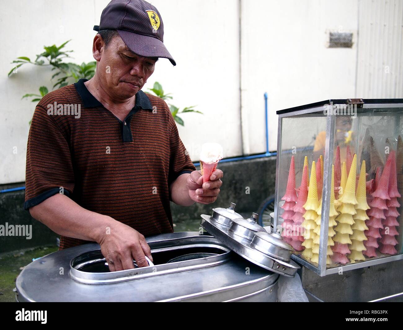 ANTIPOLO, RIZAL, PHILIPPINES JANUARY 2, 2019 A street vendor sells