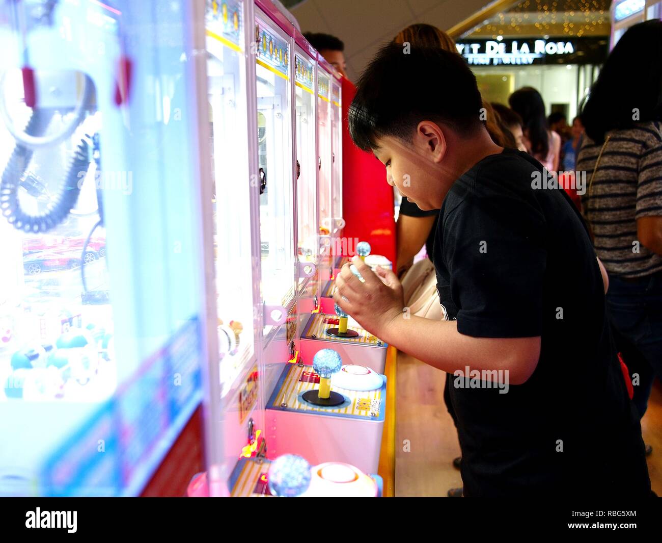 Rizal province children hi-res stock photography and images - Alamy