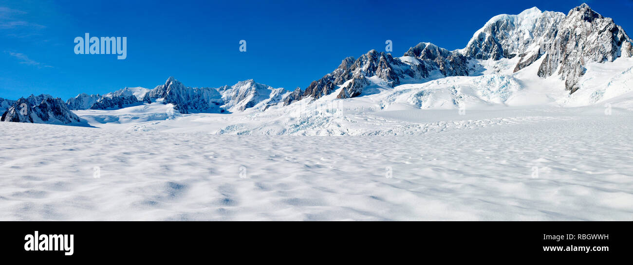 Around New Zealand - A trip to the top of the Glacier with 'Glacier Helicopters', Franz Josef Glacier - panorama Stock Photo