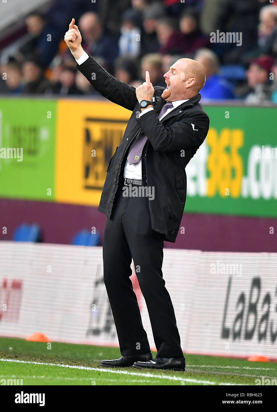 burnley-manager-sean-dyche-stock-photo-alamy