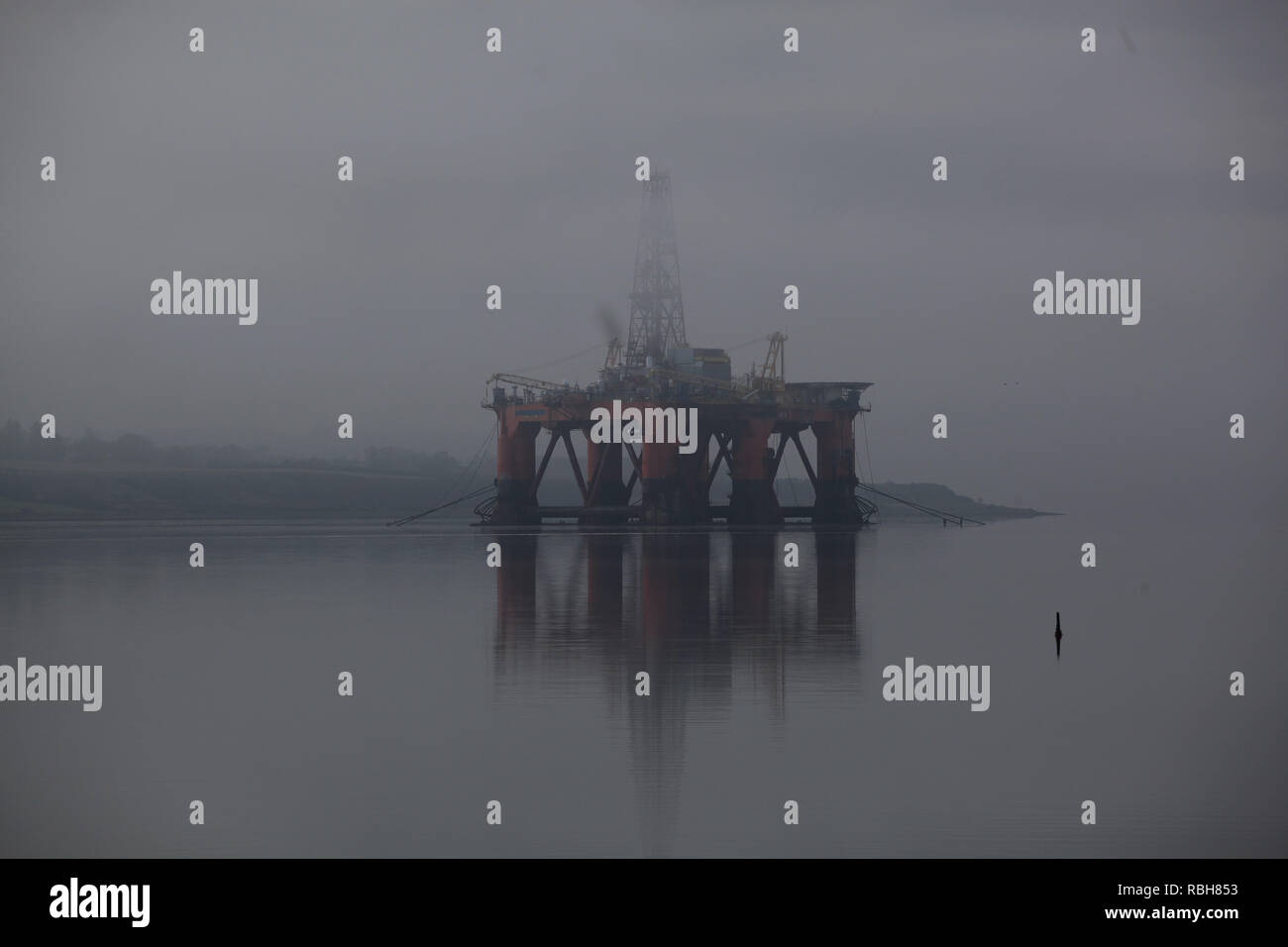 Inverness Rigs Oil rig invergordon hi-res stock photography and images - Alamy