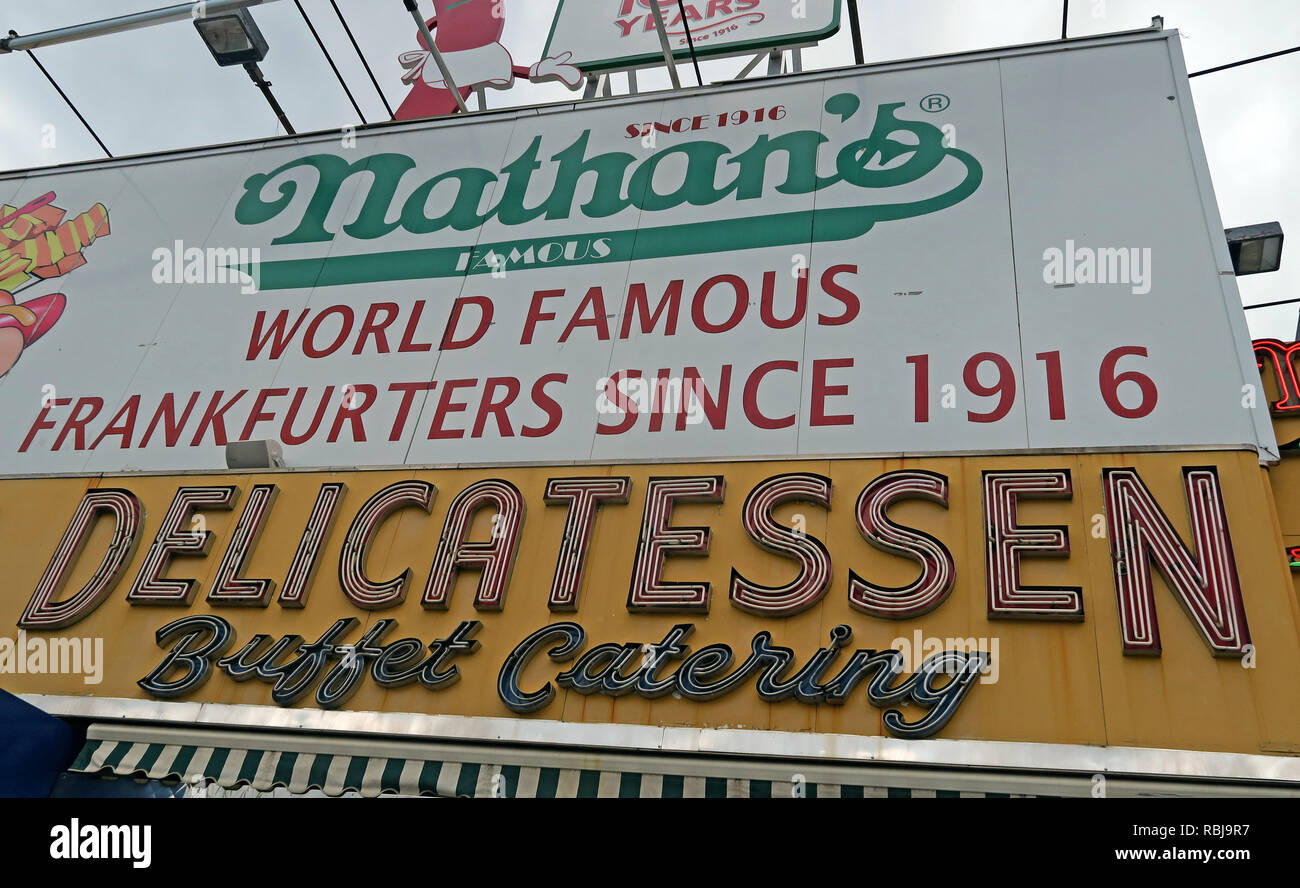 Nathans Handwerker Famous Hotdog Frankfurters Original Restaurant, Deli, Fast Food, Coney Island, Borough of Brooklyn, New York, NY, USA Stock Photo