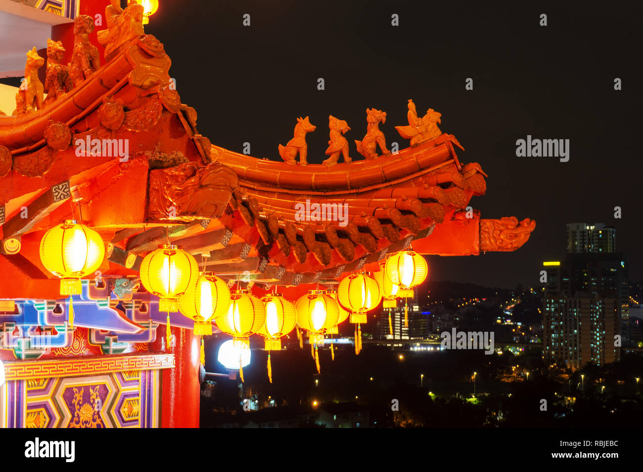 Chinese New Year lanterns decoration in Thean Hou, Buddhist temple ...