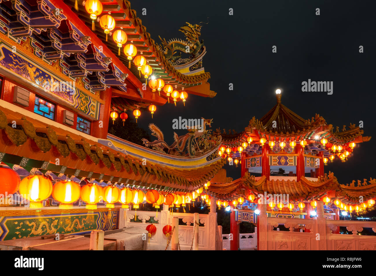 Chinese New Year lanterns decoration in Thean Hou, Buddhist temple ...