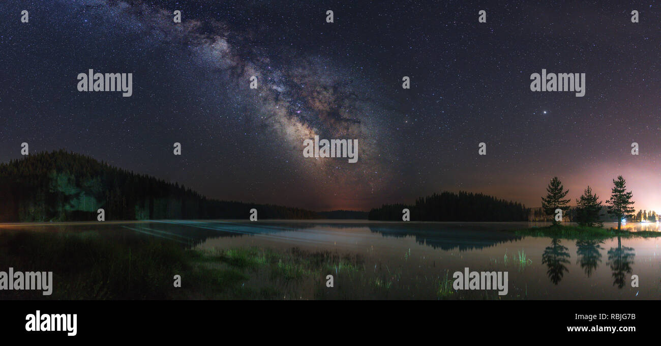 Colorful milky way hi-res stock photography and images - Alamy