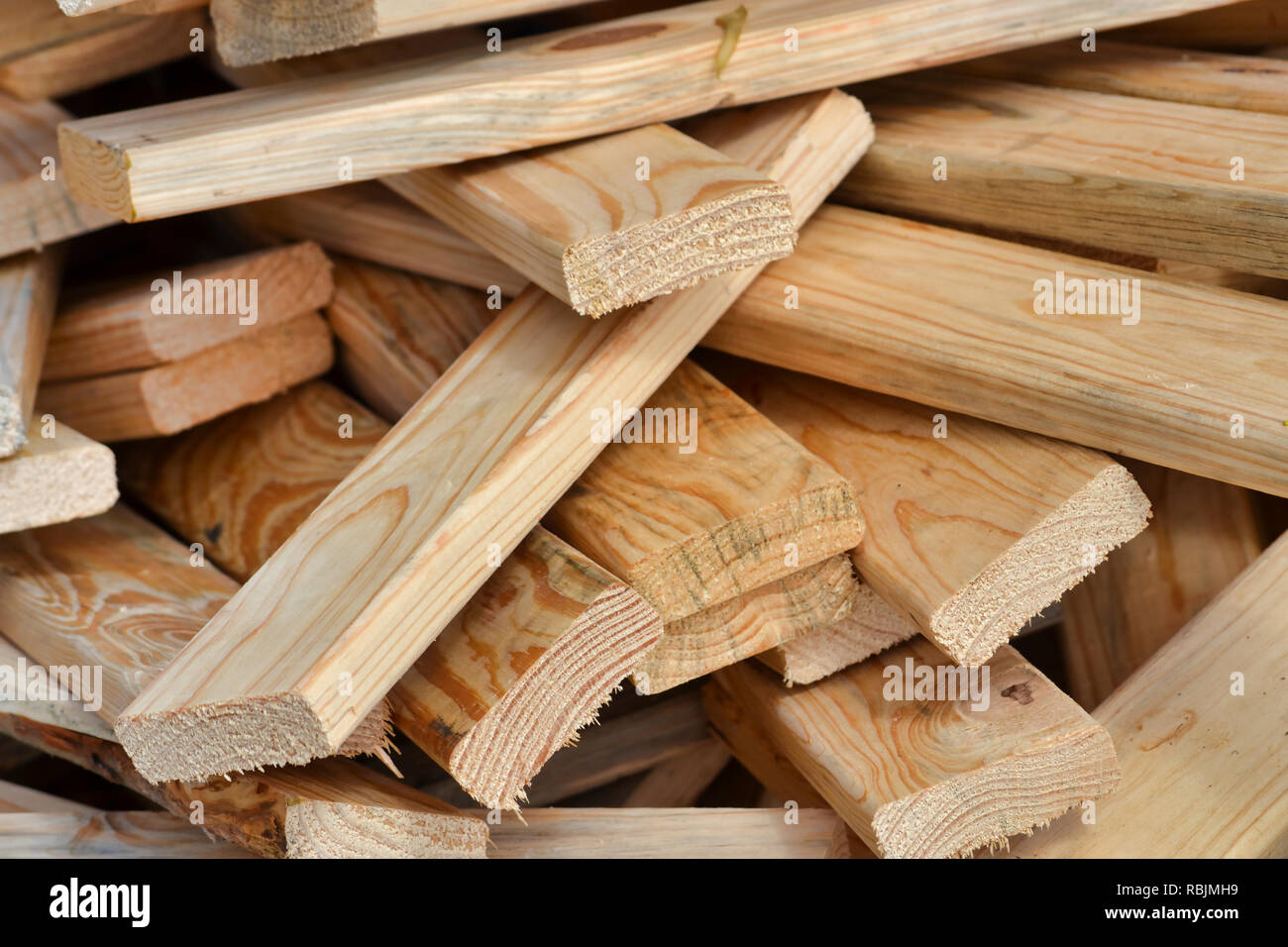 2x4 lumber hi-res stock photography and images - Alamy