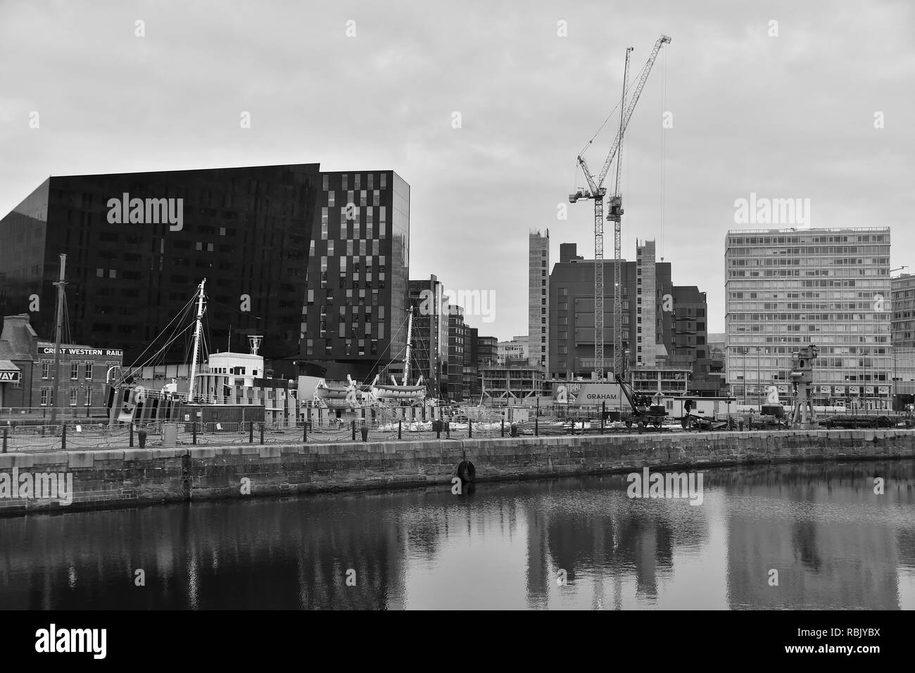Liverpool Black and White Stock Photos & Images - Alamy
