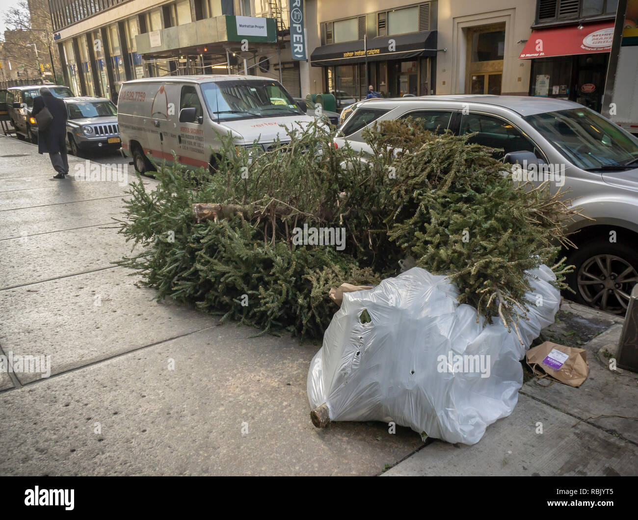 Curbside garbage hires stock photography and images Alamy