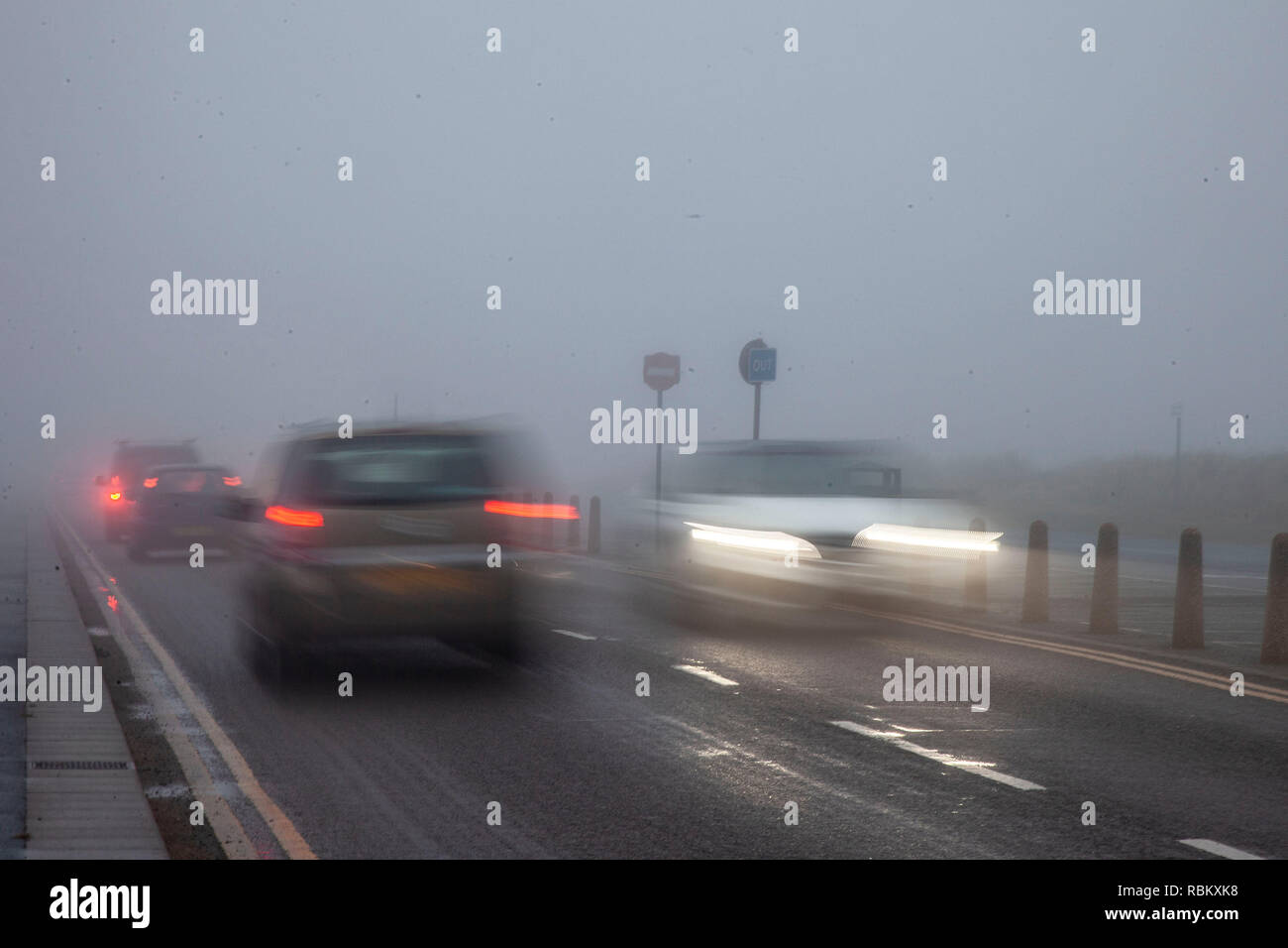 Southport, Merseyside. 11th Jan, 2019.  UK Weather. Foggy start to the day at the coast. Credit: MediaWorldImages/AlamyLiveNews Stock Photo