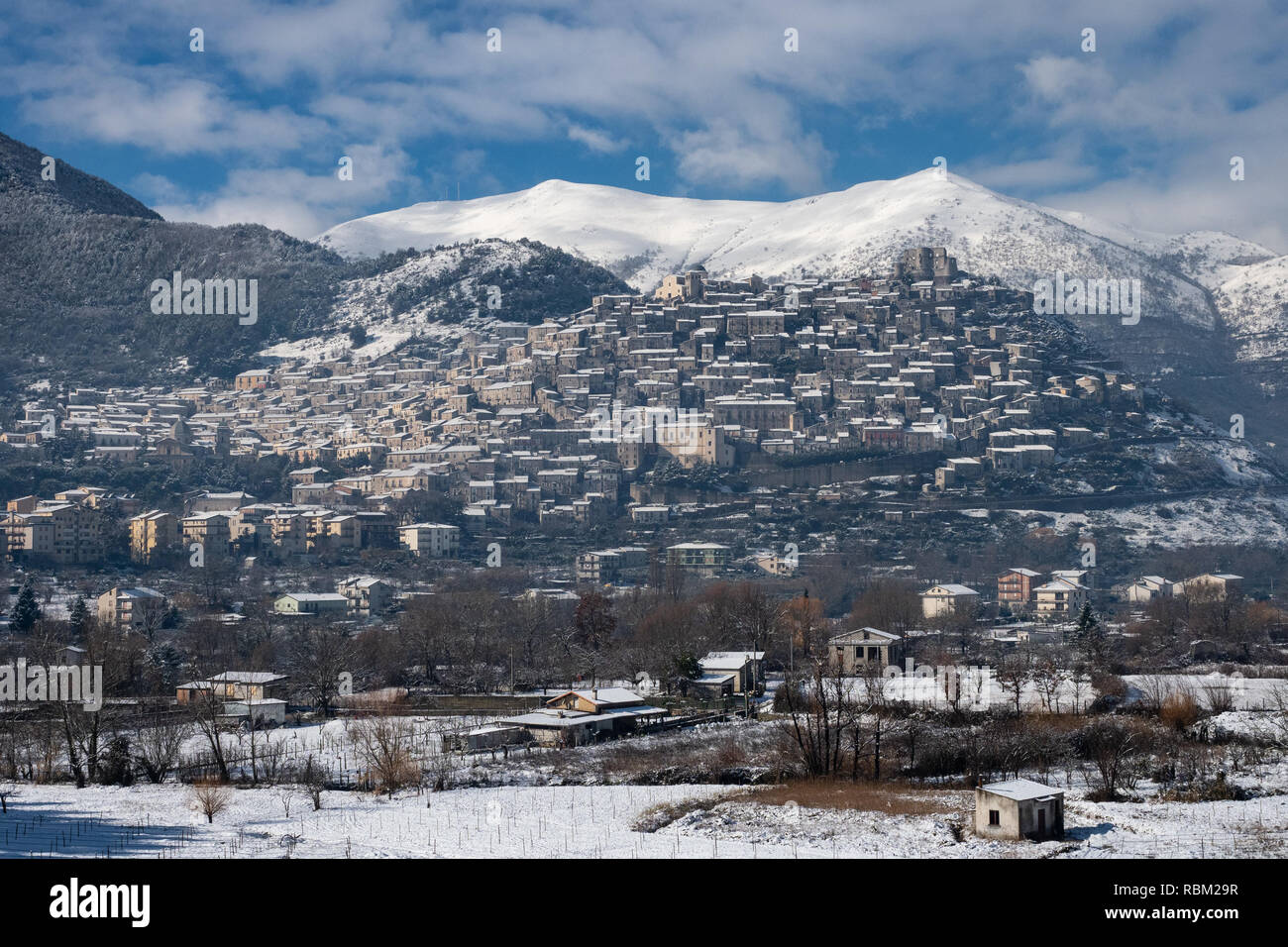 Morano Calabro, snow in Calabria, Pollino and Sila whitewashed after